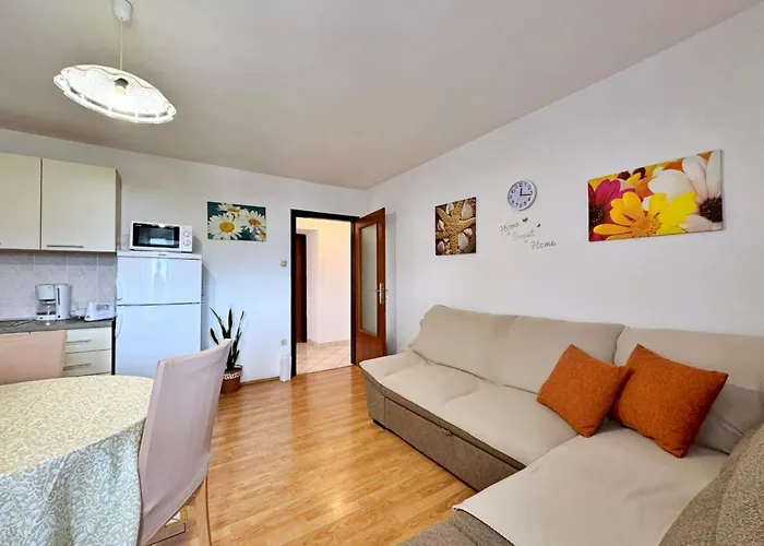Apartament Car By Interhome Šilo