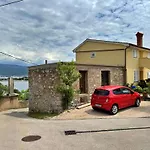 Car By Interhome *