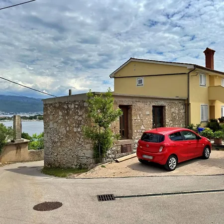 Car By Interhome *